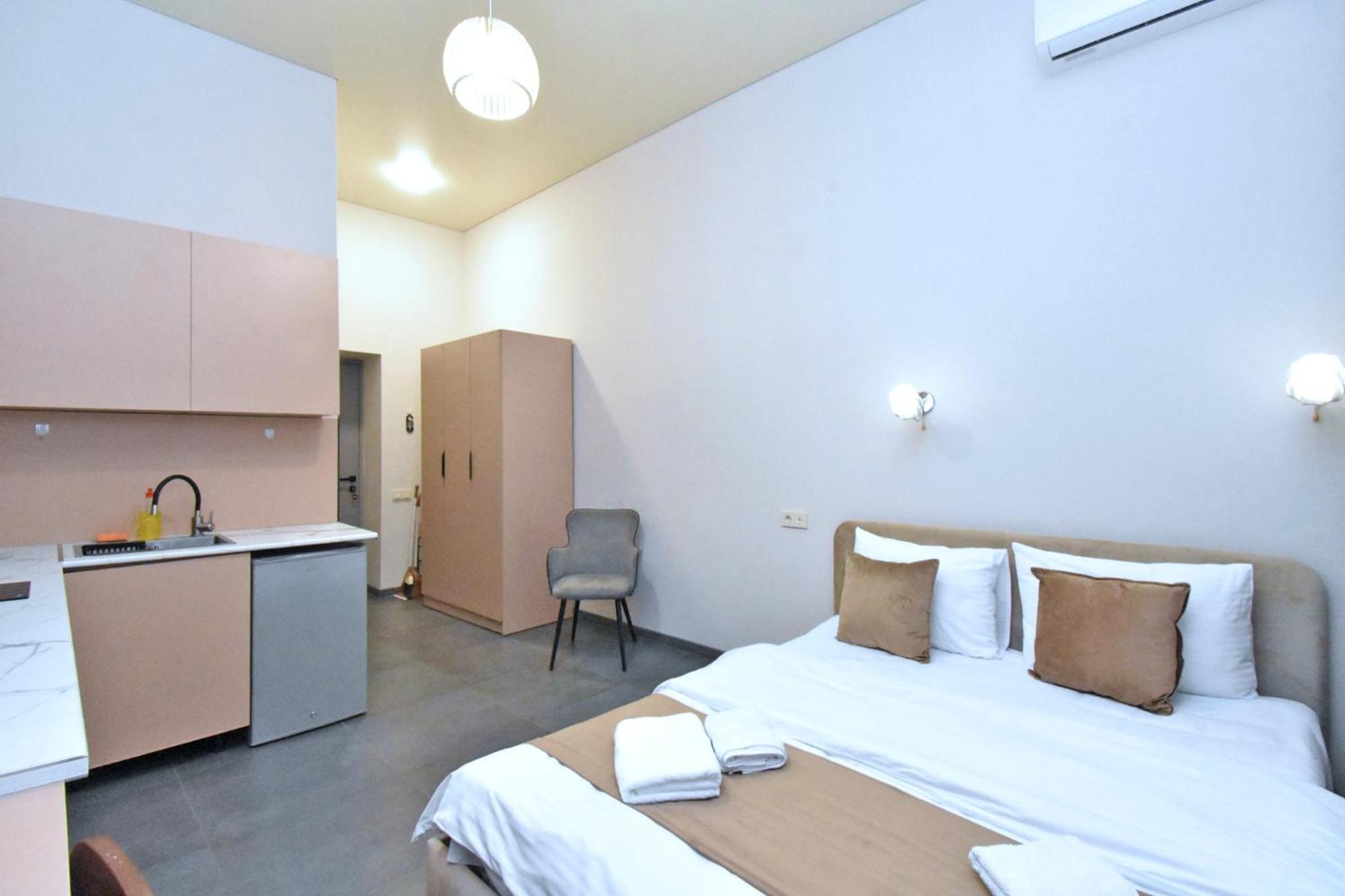 Seva Apart-Hotel Komitas เยเรวาน ภายนอก รูปภาพ
